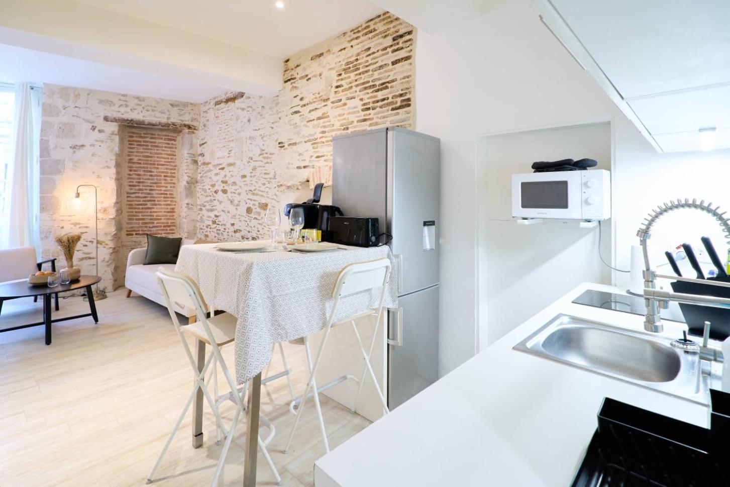 شقة La Loge Des Carmelites Coeur De Nantes Wifi المظهر الخارجي الصورة